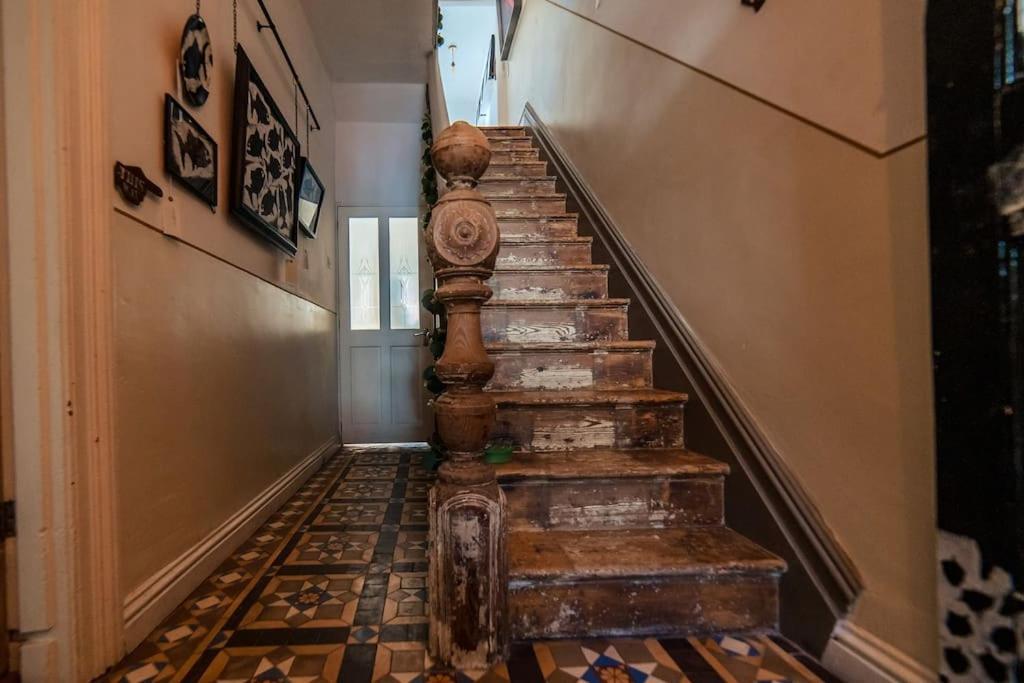 Glenroy Arts Gallery Meets Living Space Κάρντιφ Εξωτερικό φωτογραφία
